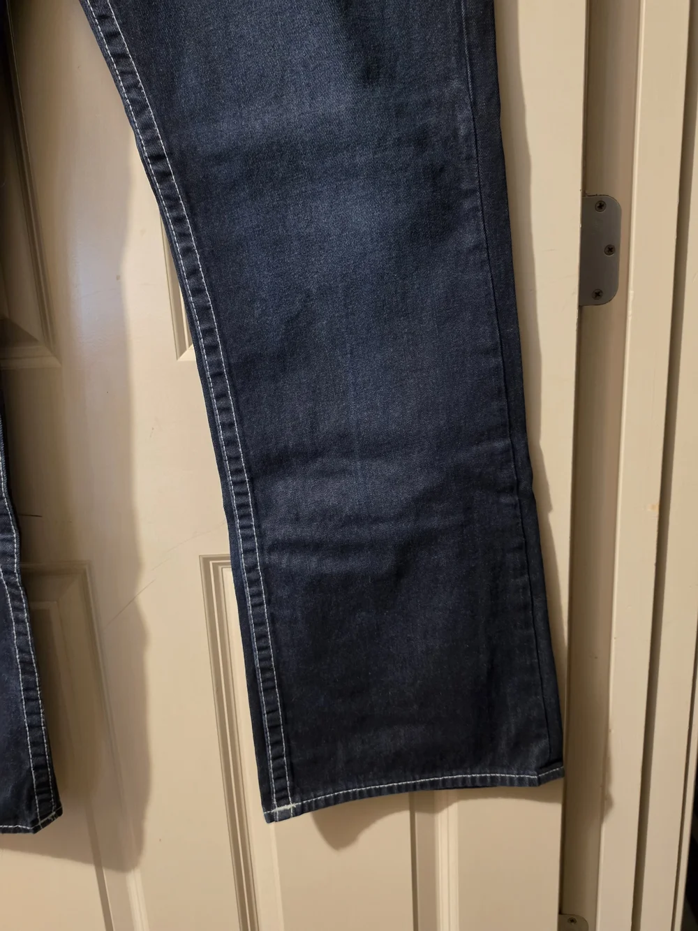 True Religion Men’s Dark Blue Bootcut Jeans with Contrast Stitching